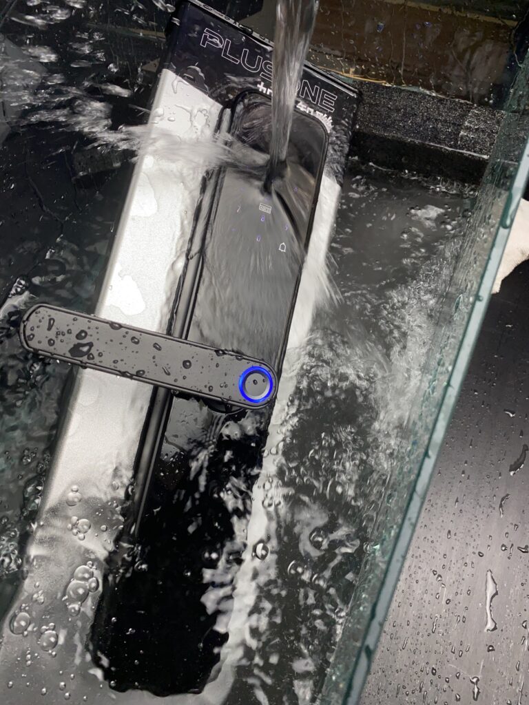 防水電子鎖｜加一智聯IP68防水認證電子鎖｜PlusOne-加一智聯